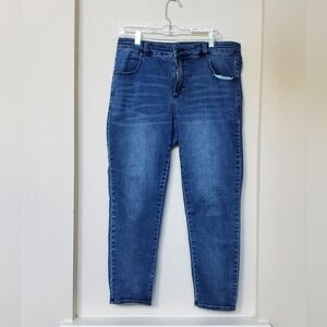 Universal Standard Ladies Denim jeans. Size 14